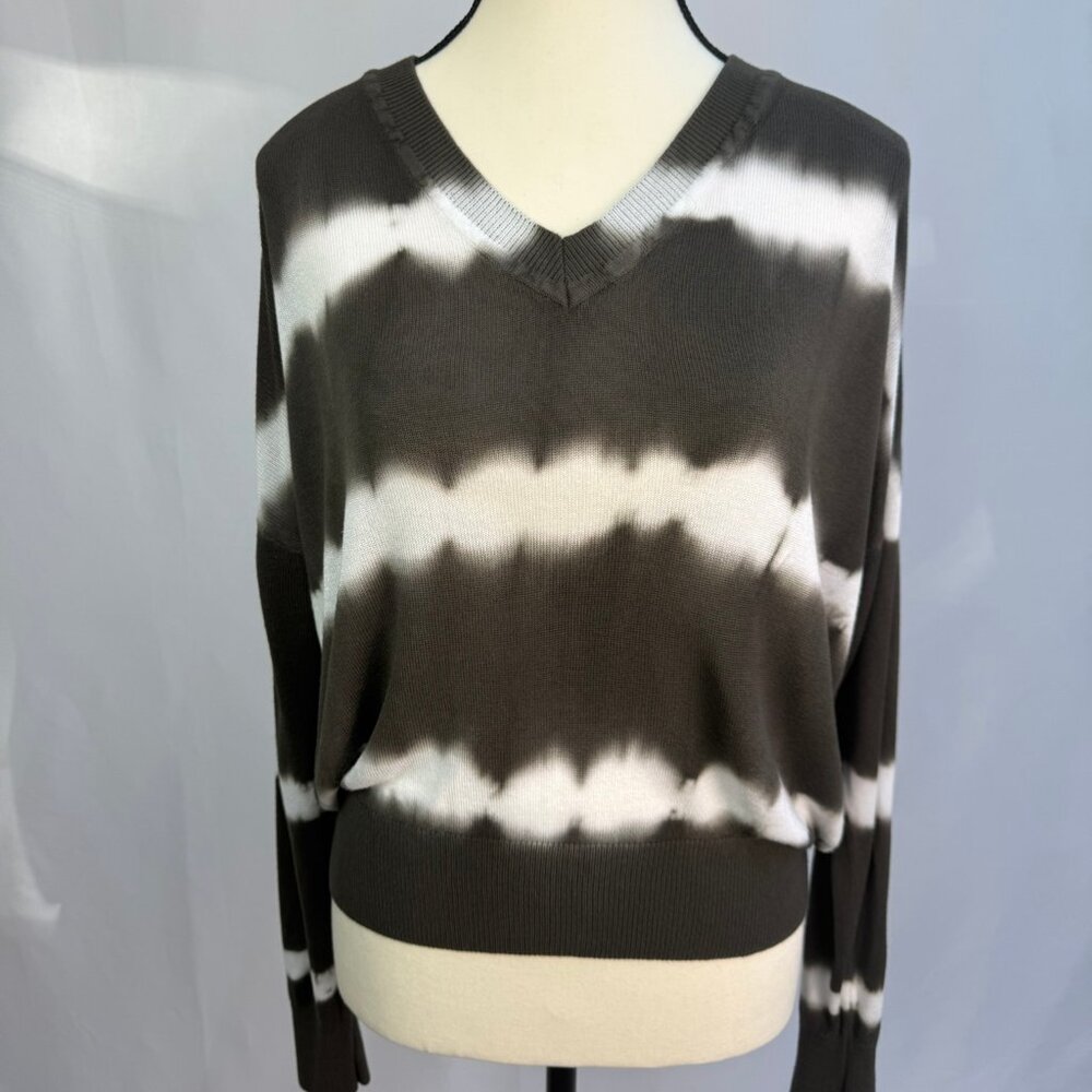 Grave Fame Tie-Dye V-Neck Sweater – Size Small